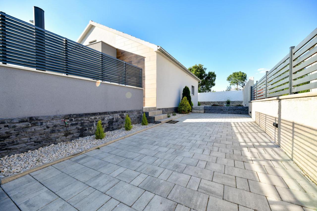 Luxurious Villa Natali Pridraga Exterior foto